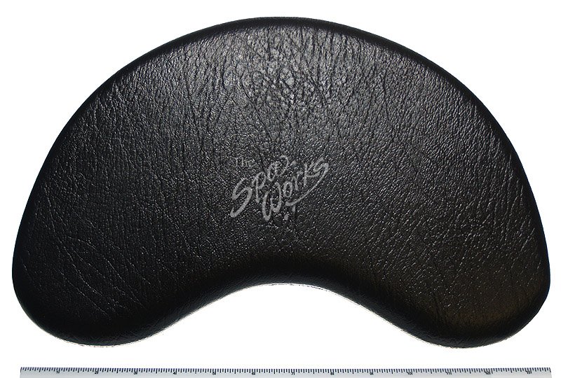 VITA SPA PILLOW, CRESCENT SHAPED, 2002, BLACK The Spa Works